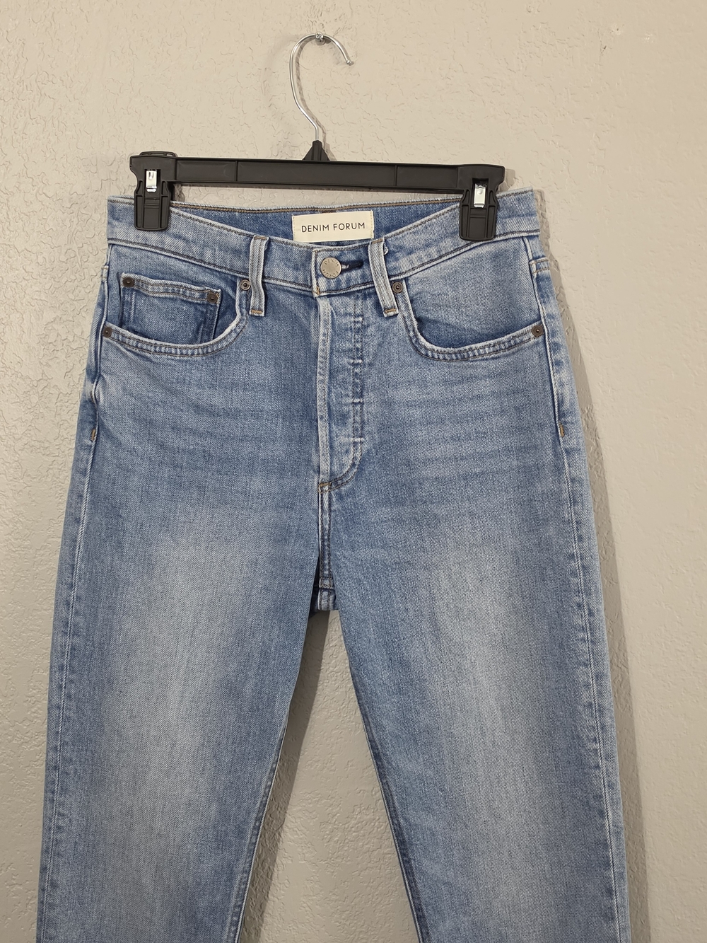 Aritzia/Denim Forum The Yoko High Rise Slim Jeans Light Wash High Rise Womens 27 - Picture 4 of 14